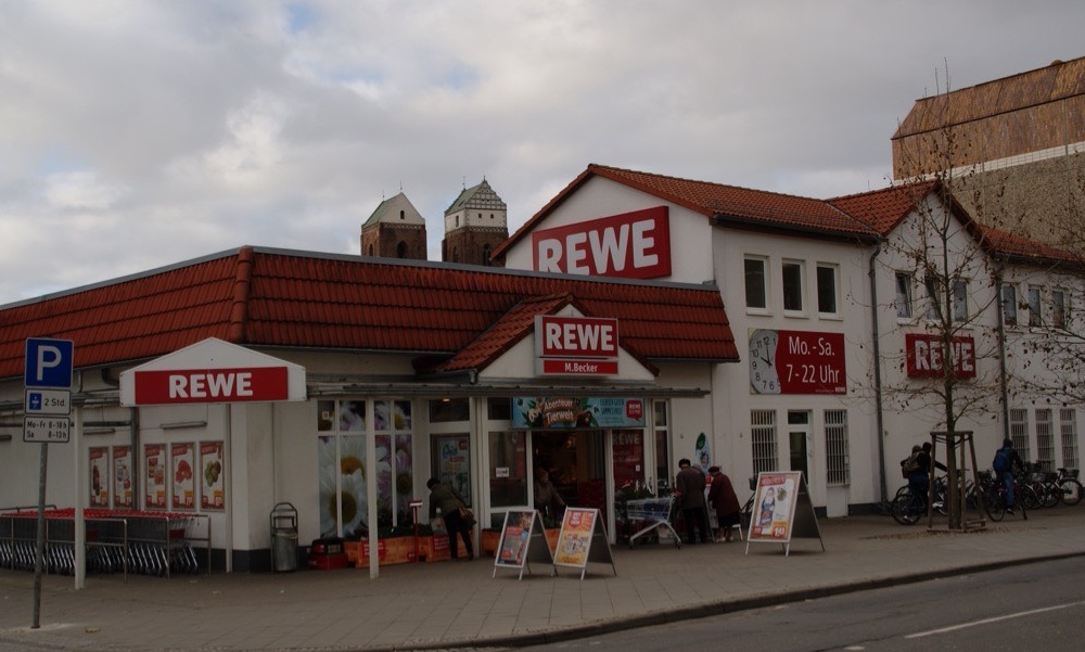 files/schaufenster-guestrow/img/haendler/rewe_markt_m_becker_ohg/slider/IMG_9323.JPG